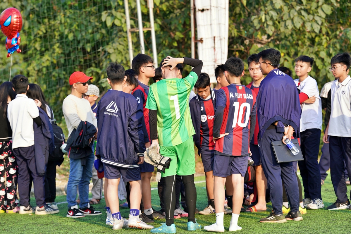 Chung kết khối 8 Lương Thế Vinh Trận cầu kịch tính và cảm xúc 16 Chung kết khối 8 Lương Thế Vinh Trận cầu kịch tính và cảm xúc 16