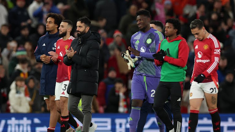 Man United 0-2 Newcastle Chạy trời không khỏi nắng 1 Man United 0-2 Newcastle Chạy trời không khỏi nắng 1