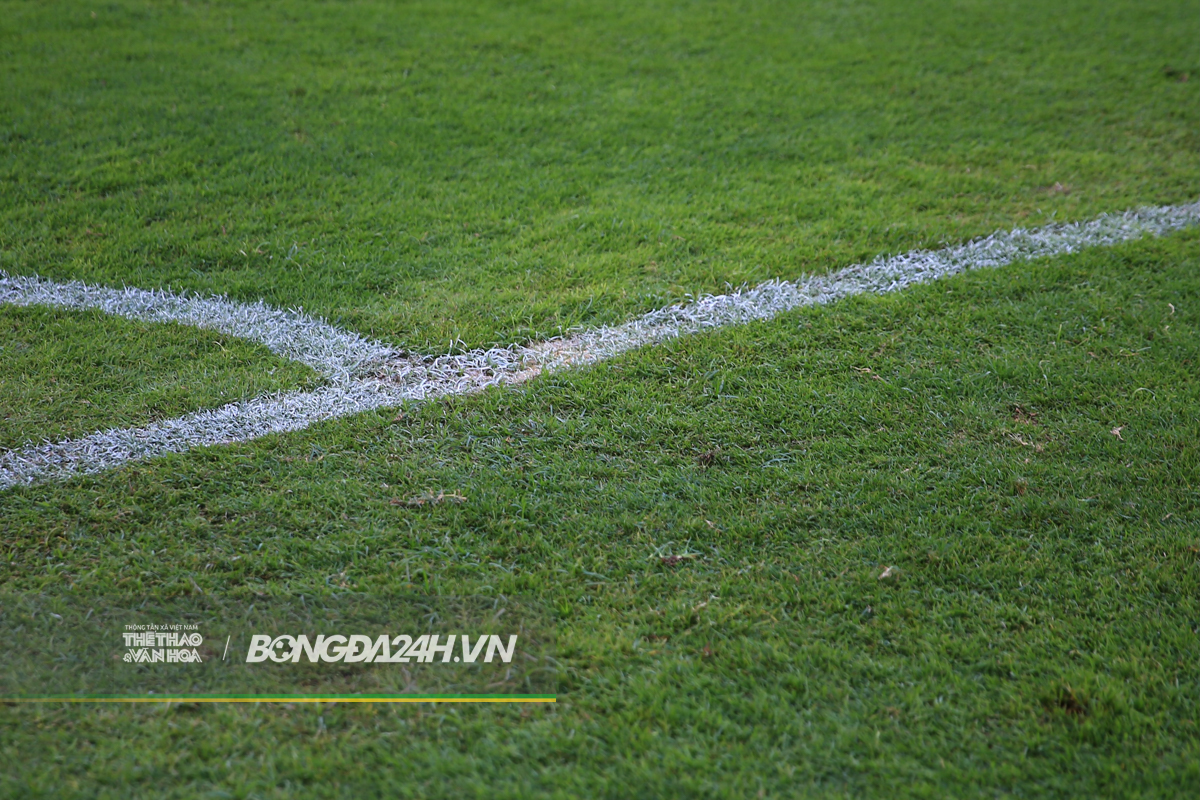 Rajamangala lung linh trong buổi tập chính thức của ĐT Việt Nam 5 Rajamangala lung linh trong buổi tập chính thức của ĐT Việt Nam 5