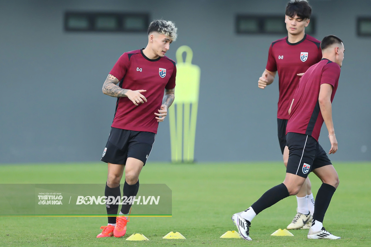 Buổi tập cuối của ĐT Thái Lan không theo kế hoạch 5 Buổi tập cuối của ĐT Thái Lan không theo kế hoạch 5