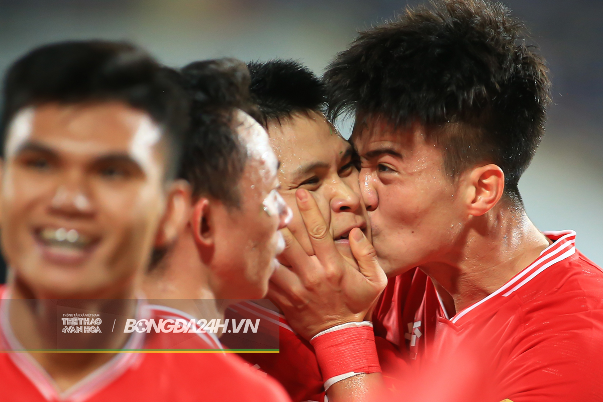 Tuấn Hải là bất ngờ ĐT Việt Nam dành cho người Thái 9 Tuấn Hải là bất ngờ ĐT Việt Nam dành cho người Thái 9