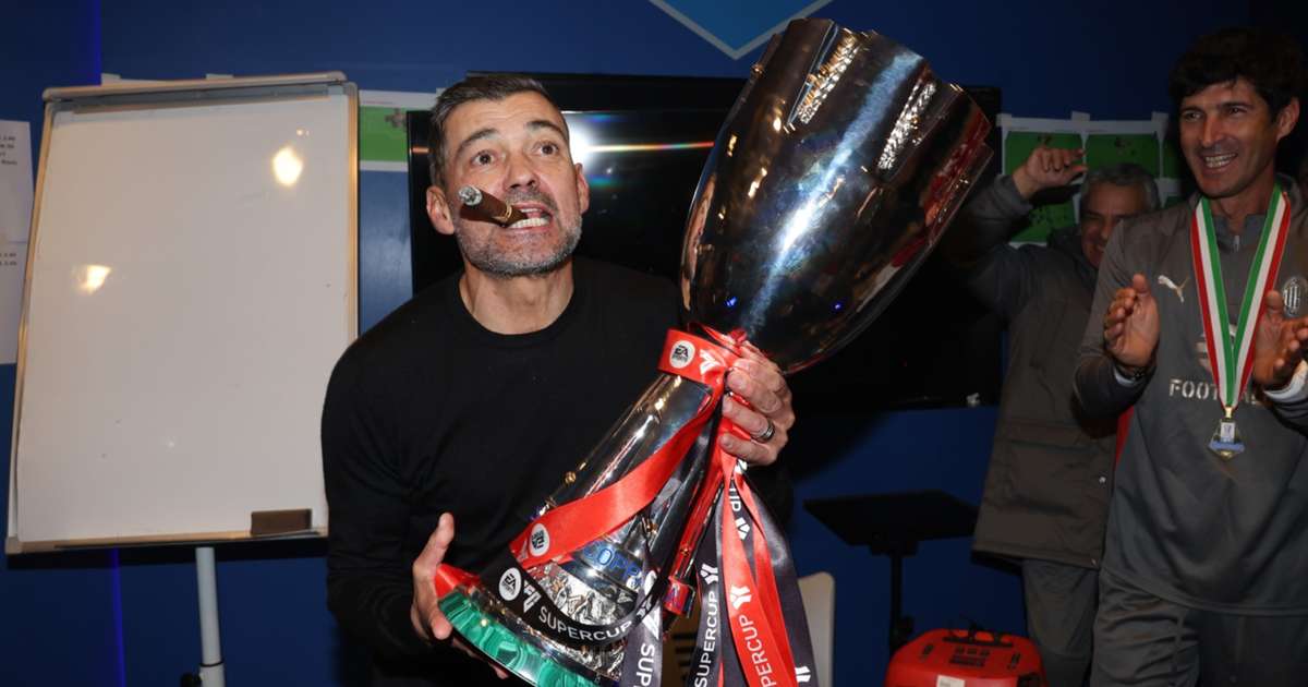 AC Milan vô địch Siêu Cúp Italia Chiến công đầu tay của Sergio Conceicao 3