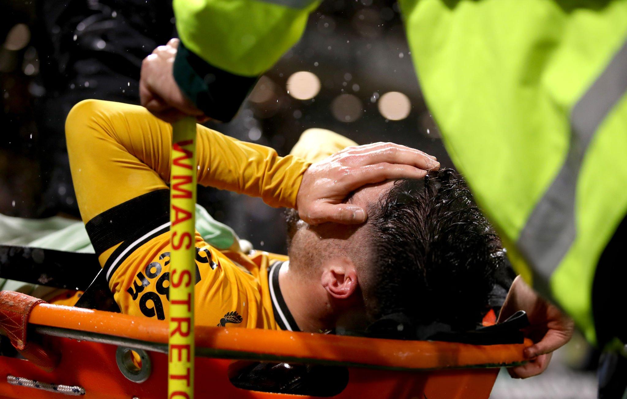 Tại sao các cầu thủ Premier League lại sử dụng các HLV cá nhân 3