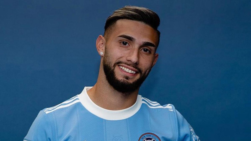 tieu-su-Taty-Castellanos