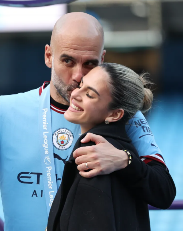 Chiêm ngưỡng nhan sắc Maria Guardiola, con gái Pep Guardiola 7