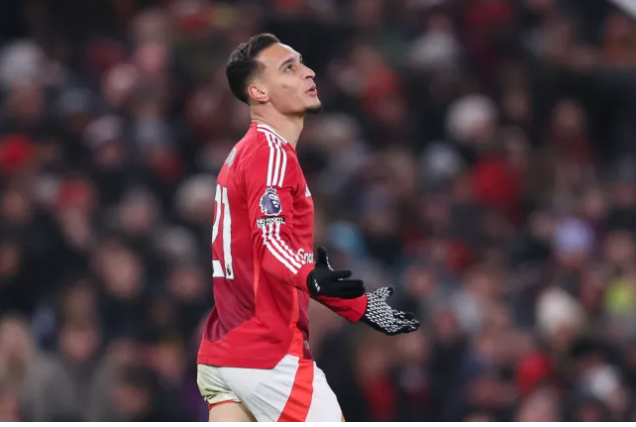 Antony và những cơ hội mới tại Real Betis 2