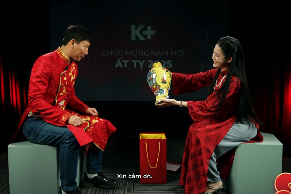 Dàn tuyển thủ Việt Nam nô nức đón xuân Ất Tỵ 14