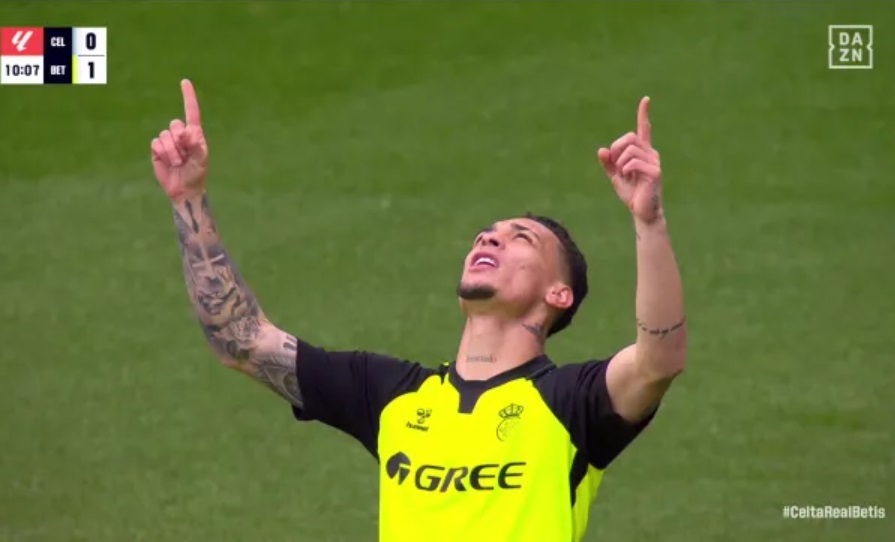 Antony không hài lòng về các đồng đội tại Real Betis 1 Antony không hài lòng về các đồng đội tại Real Betis 1