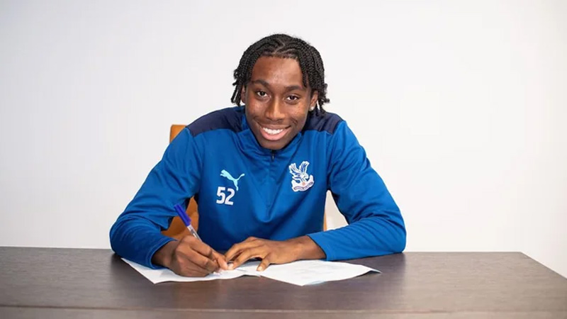 tieu-su-cau-thu-Kaden-Rodney