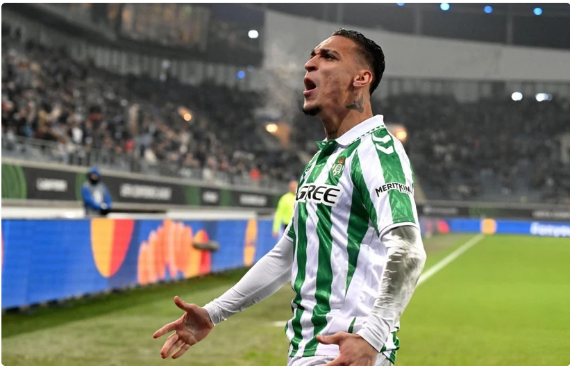 Ban thang cua Antony gop cong giup Real Betis danh bai Gent 3-0. 