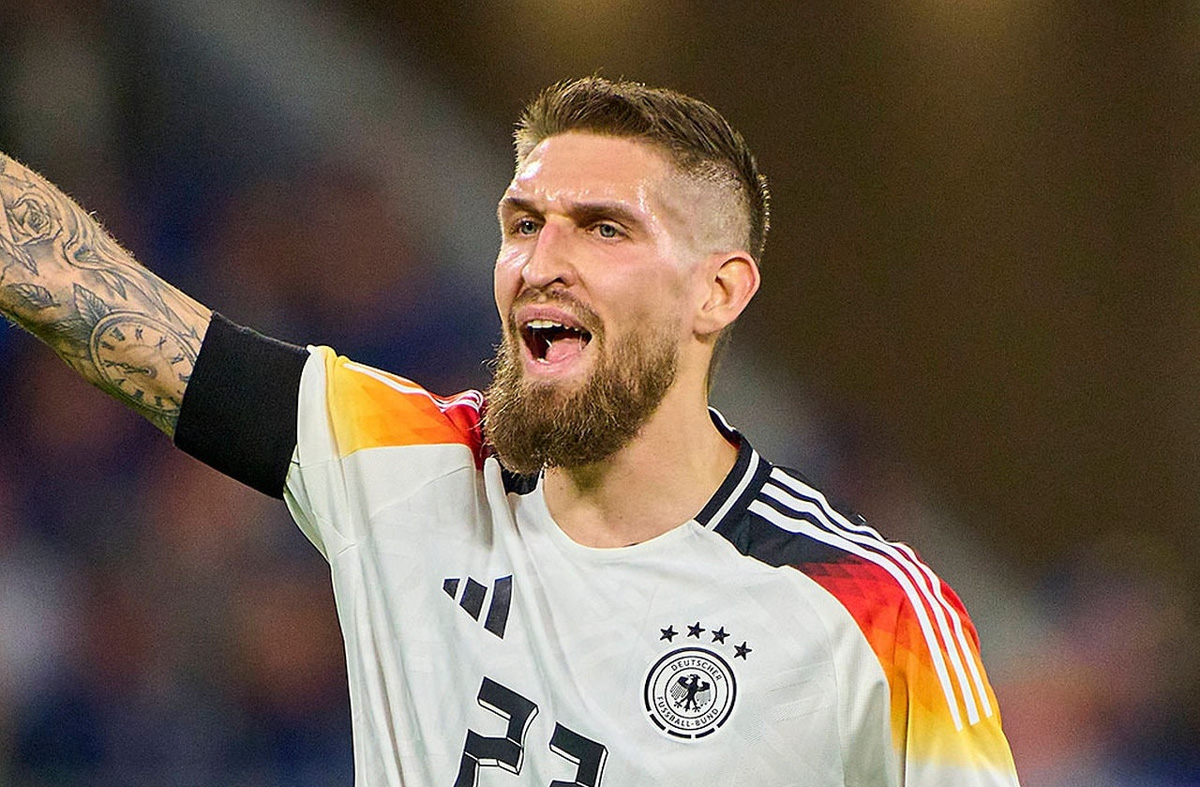 tieu-su-cau-thu-robert-andrich