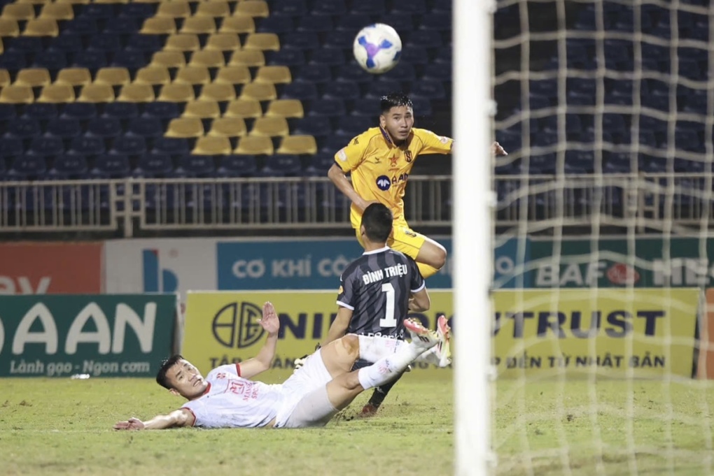 Video SLNA vs Hải Phòng (V-League 2024/25) Video SLNA vs Hai Phong (V-League 2024/25)