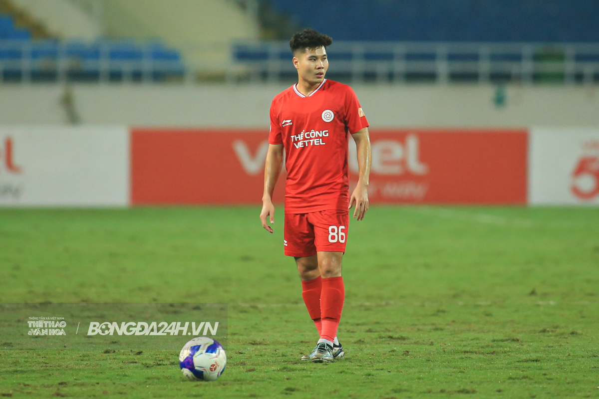 Nhà vô địch ASEAN Cup giúp Thể Công Viettel lên ngôi đầu bảng 2