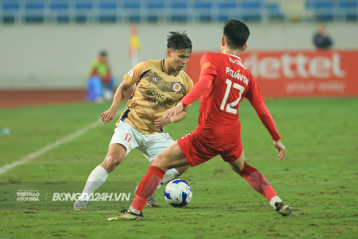 Nhà vô địch ASEAN Cup giúp Thể Công Viettel lên ngôi đầu bảng 6
