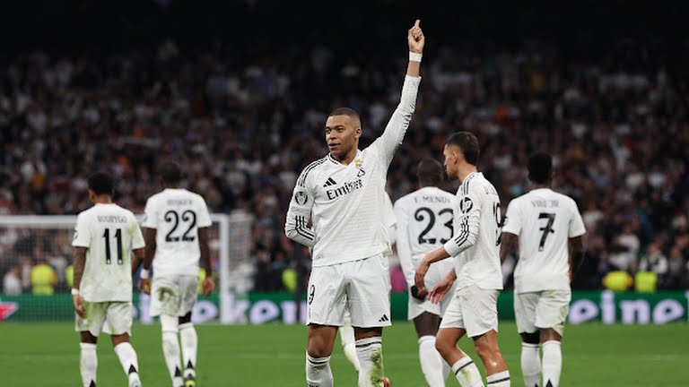 Kylian Mbappe Màn trình diễn hoàn hảo 1