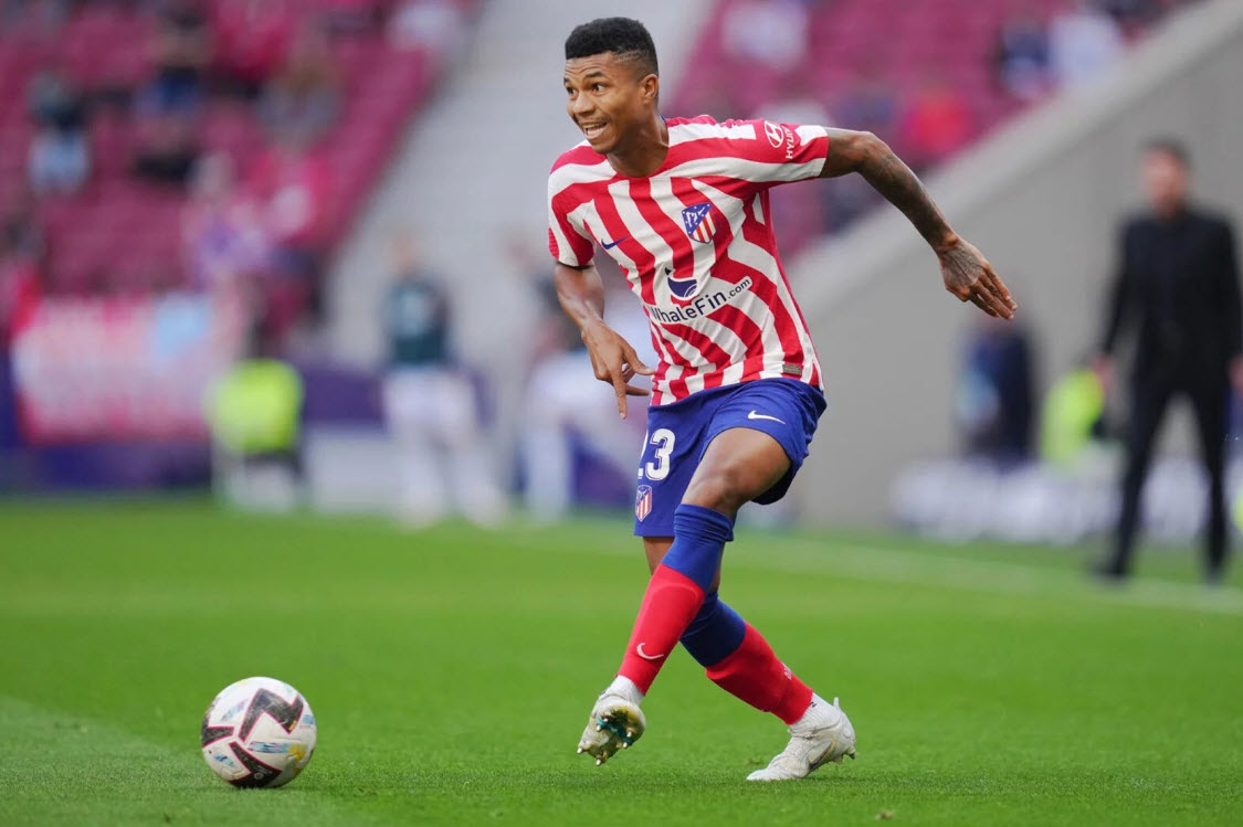 Tiểu sử hậu vệ Reinildo Mandava 1 Tiểu sử hậu vệ Reinildo Mandava 1