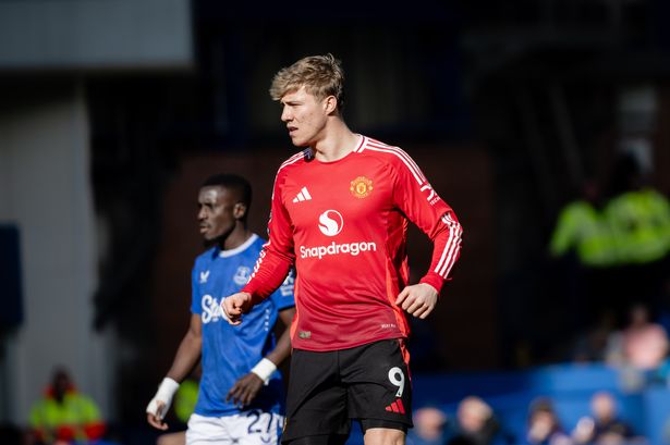 0_GettyImages-2201256181