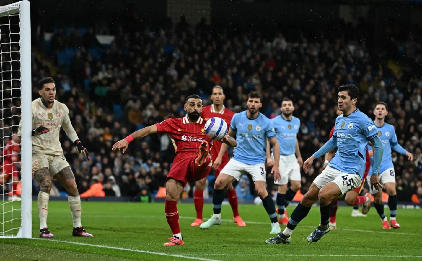 Man City đang chuyển giao thế hệ, nhưng chuyển giao đến bao giờ 1