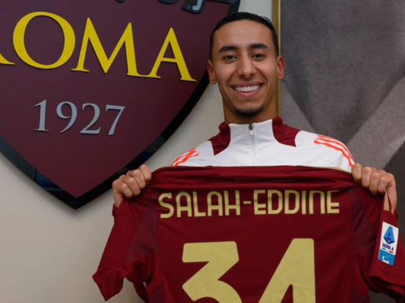 tieu-su-Anass-Salah-Eddine