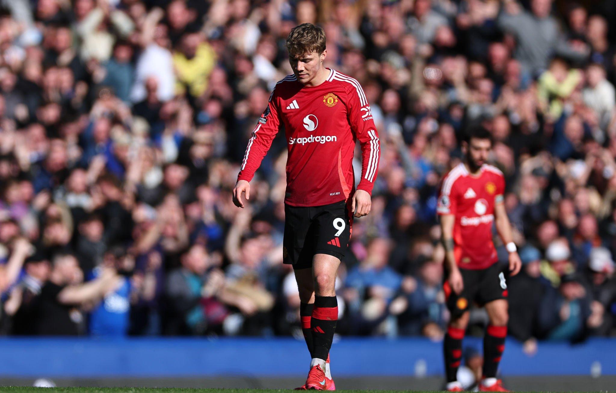 Mất kết nối - Rasmus Hojlund 2