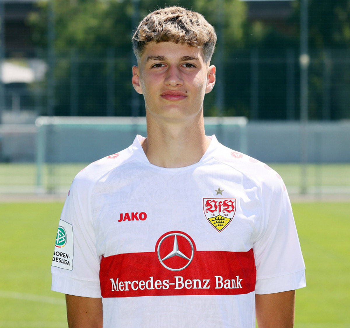 tieu-su-tien-ve-luca-raimund tieu-su-tien-ve-luca-raimund