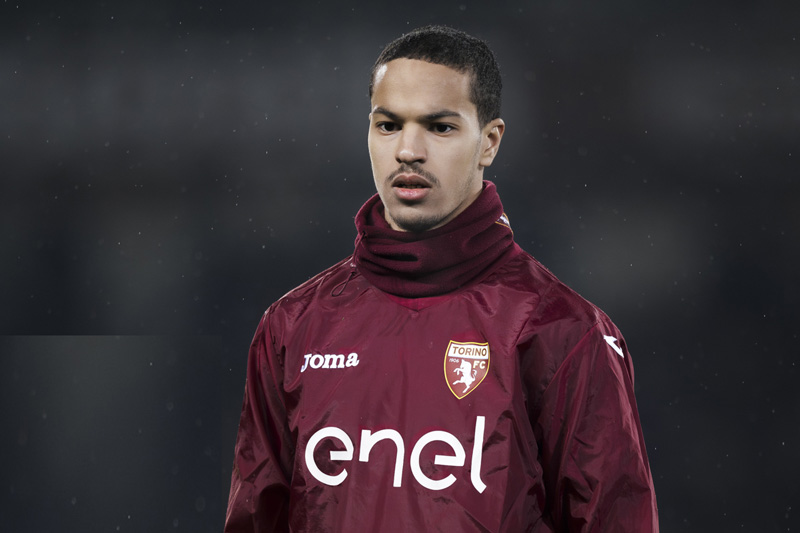 tieu-su-Amine-Salama