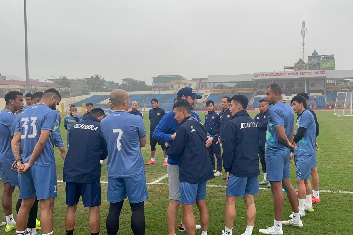 CLB Thanh Hóa vẫn chưa tìm được HLV phù hợp thay thế Velizar Popov 1