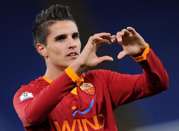 Erik Lamela Khi bóng đá chỉ làtrò tiêu khiển 2