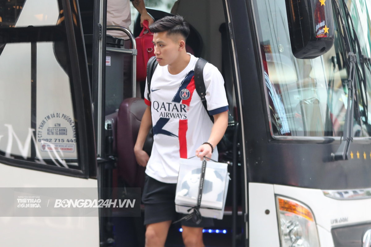 Thời trang lên tuyển của dàn sao Việt Nam 1 Thời trang lên tuyển của dàn sao Việt Nam 1