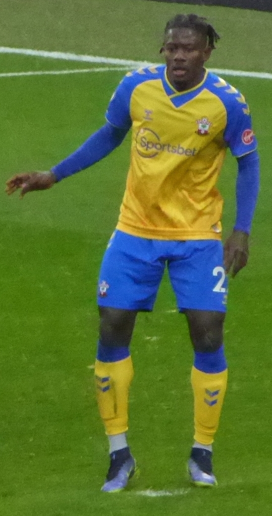 Thông tin, tiểu sử của cầu thủ Mohammed Salisu 2 Thông tin, tiểu sử của cầu thủ Mohammed Salisu 2