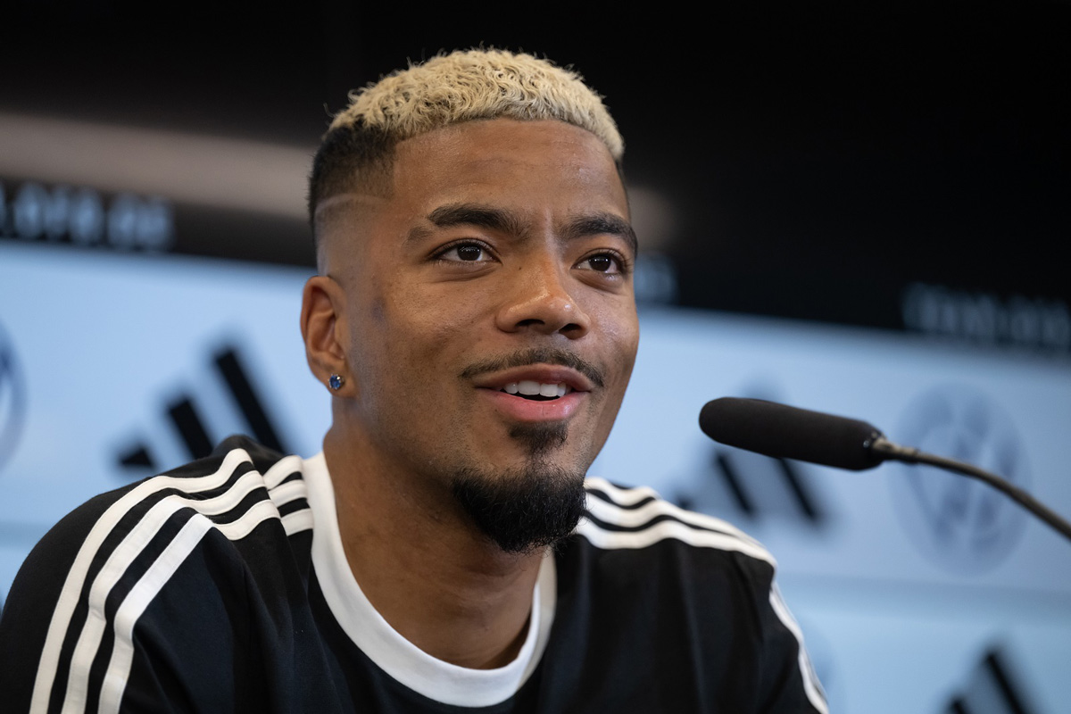 tieu-su-cau-thu-benjamin-henrichs