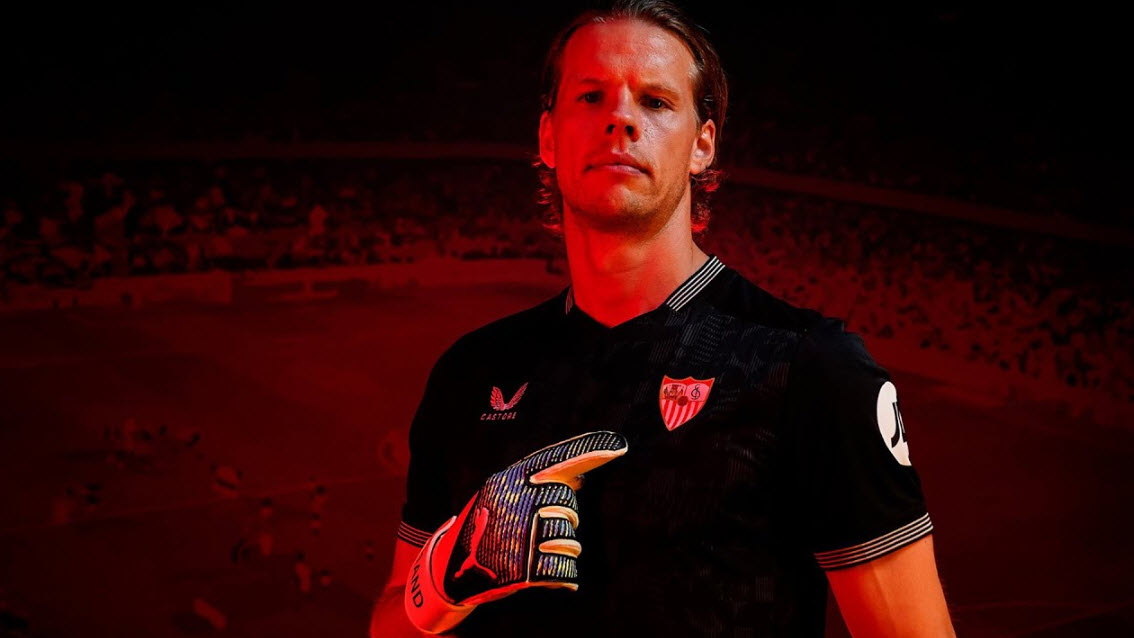 Tiểu sử cầu thủ Orjan Nyland