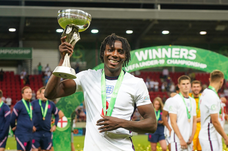 tieu-su-Brooke-Norton-Cuffy