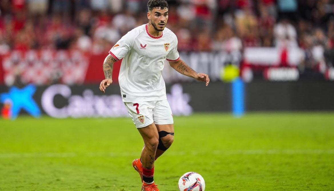 Tiểu sử cầu thủ Isaac Romero