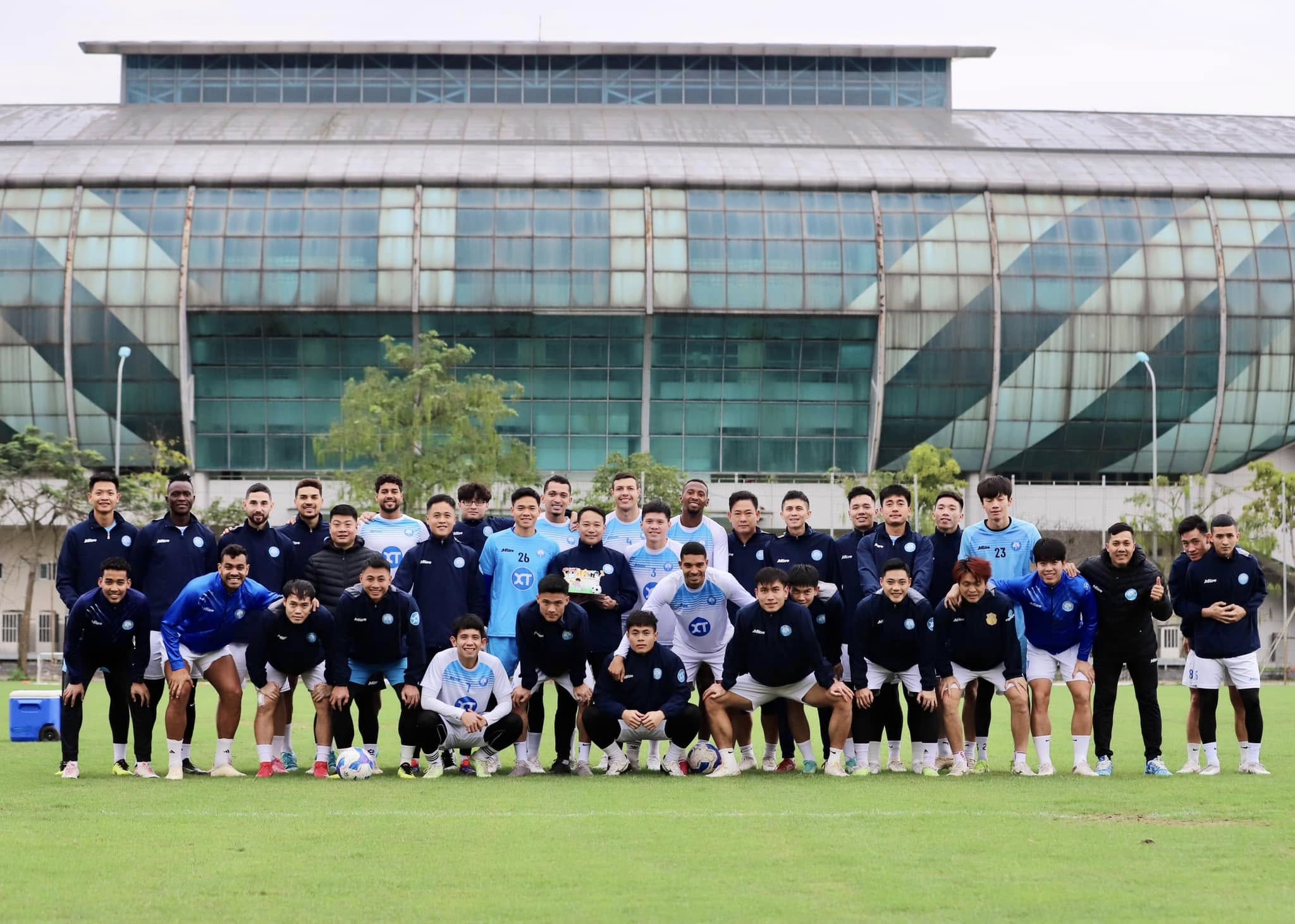 Văn Toàn trở lại tập luyện cùng CLB Nam Định 1