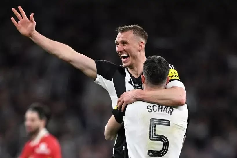 Ngon tay cua Dan Burn