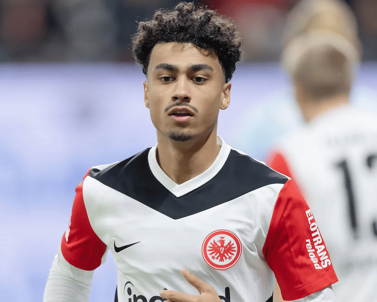 tieu-su-cau-thu-nathaniel-brown