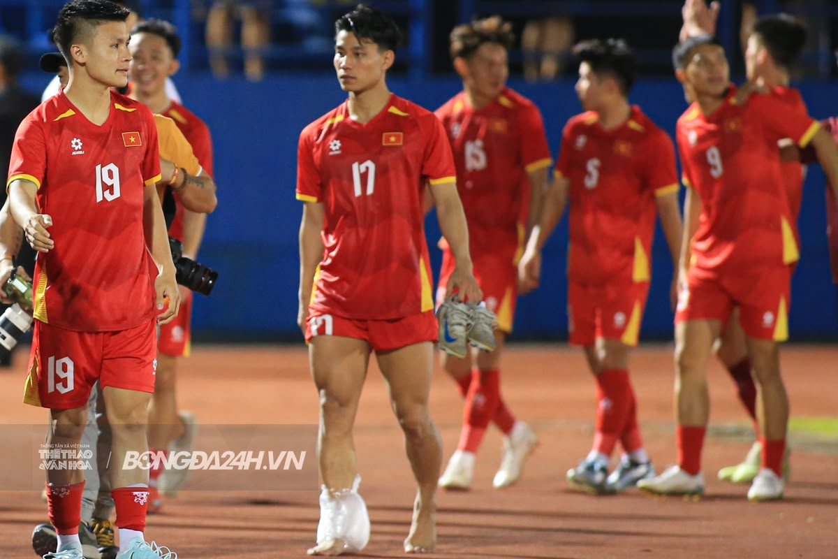 Loạt tuyển thủ quốc gia chấn thương sau FIFA Days 2
