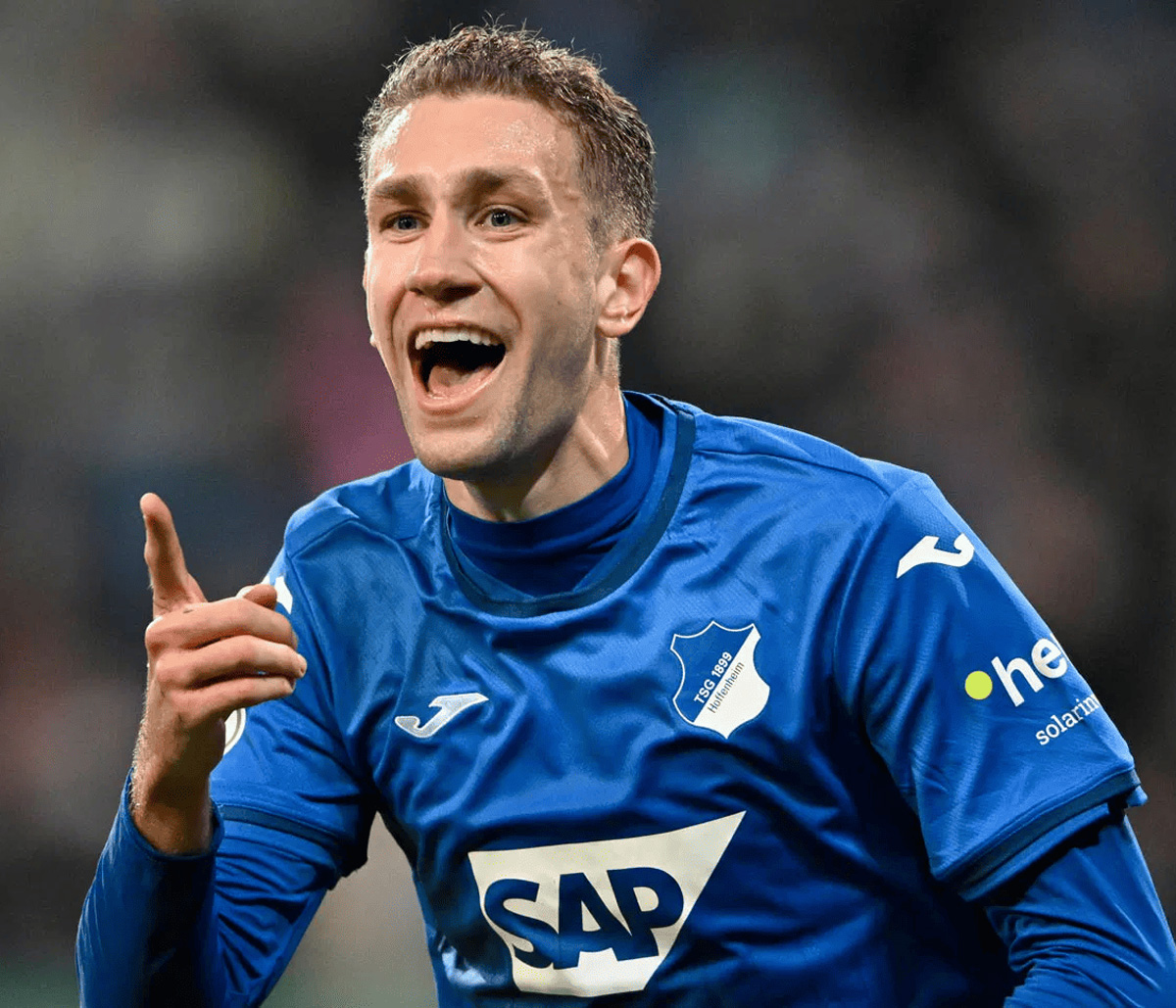 tieu-su-arthur-chaves tieu-su-arthur-chaves