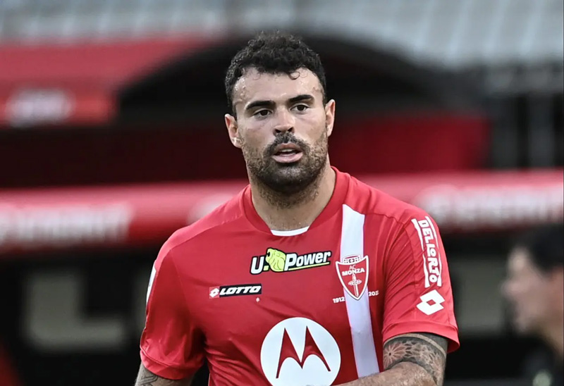 tieu-su-Andrea-Petagna