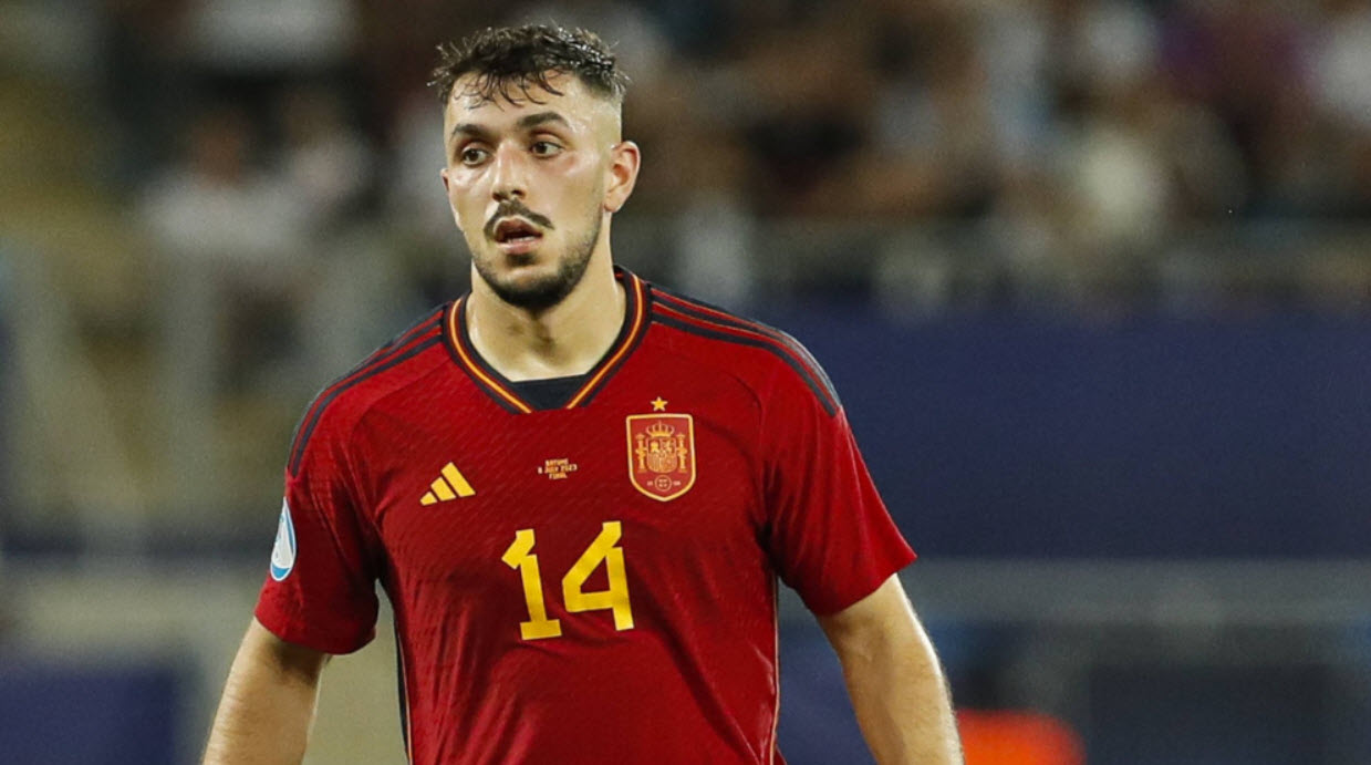 Tiểu sử cầu thủ Aitor Paredes