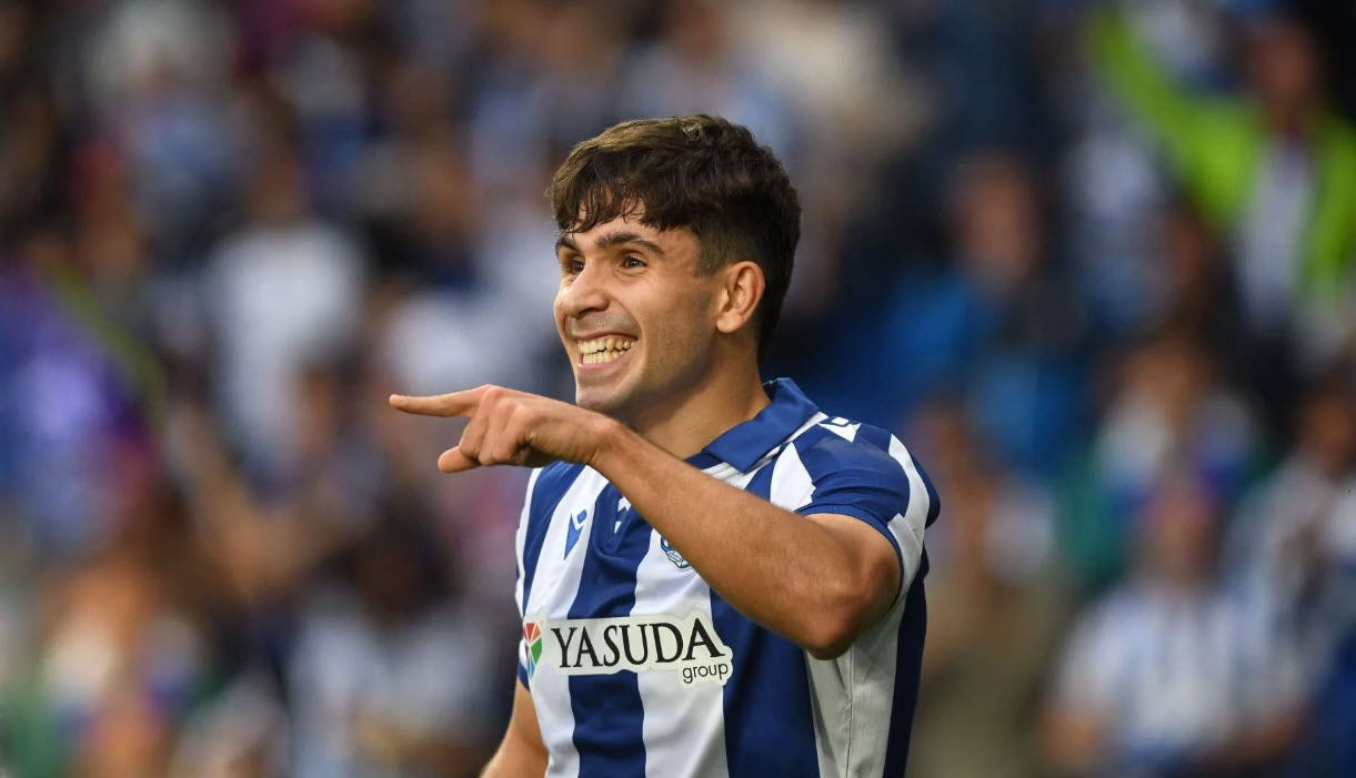 Tiểu sử cầu thủ Pablo Marin