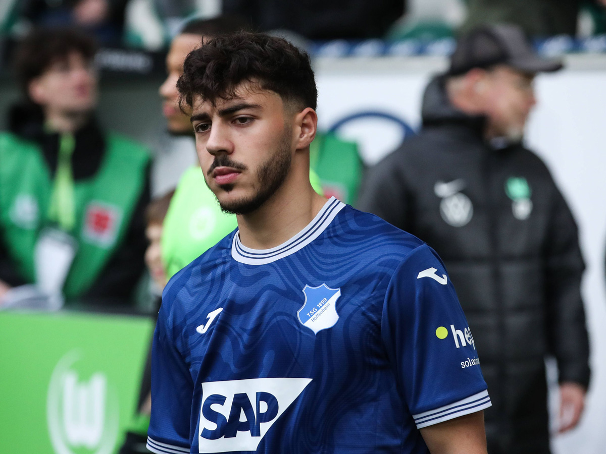 tieu-su-cau-thu-umut-tohumcu