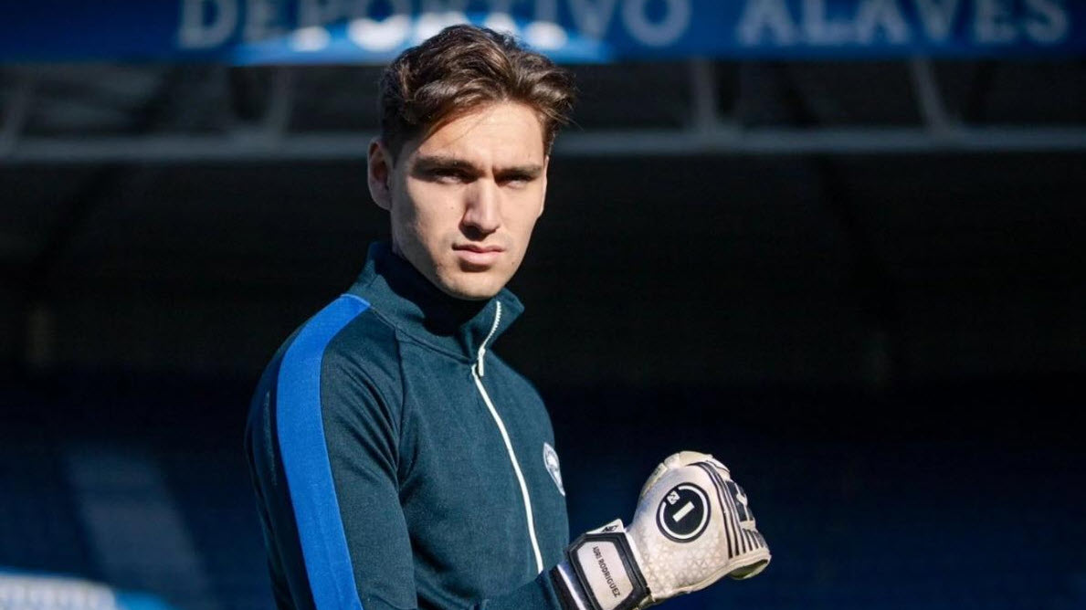 Tiểu sử cầu thủ Adrian Rodriguez