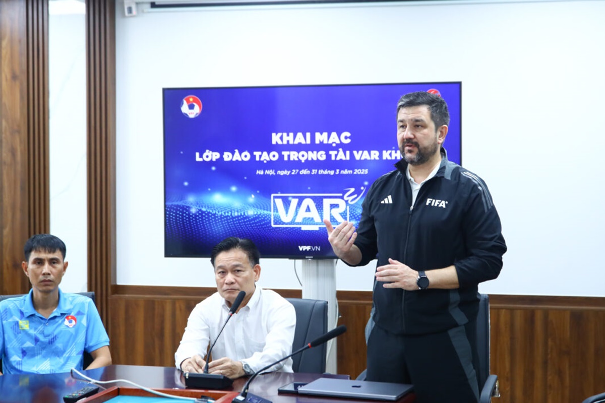 Trọng tài Việt Nam được đại diện FIFA đánh giá cao năng lực 1