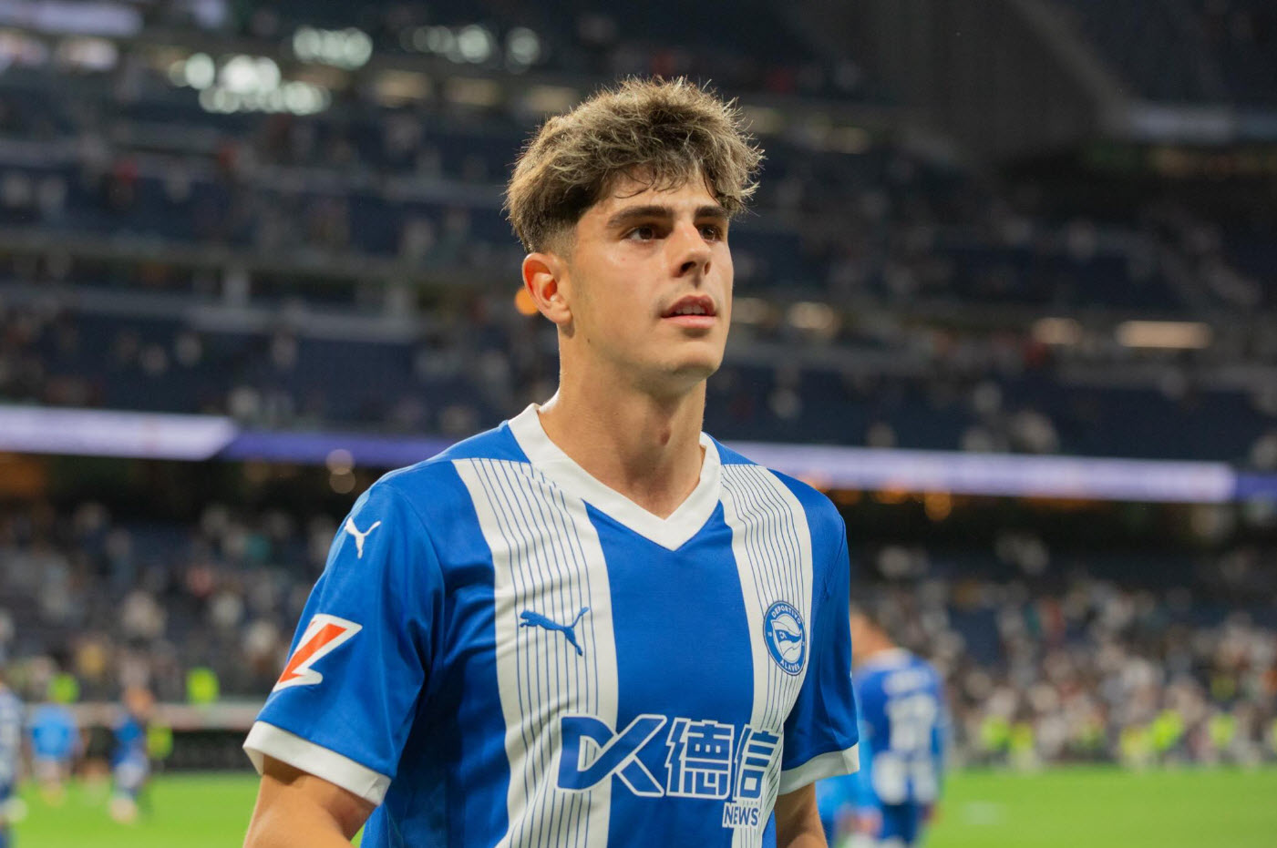 Tiểu sử cầu thủ Adrian Pica Tiểu sử cầu thủ Adrian Pica