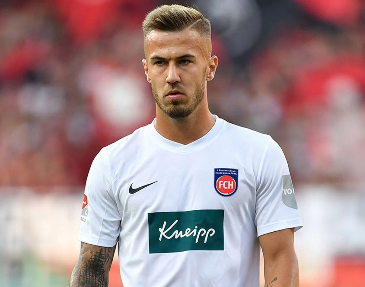 tieu-su-cau-thu-niklas-dorsch