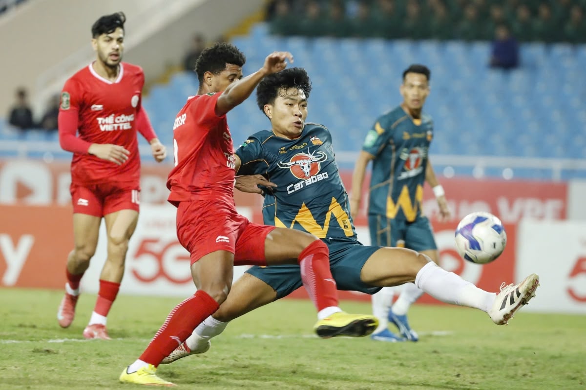 Nỗi buồn sâu kín của Minh Vương 1