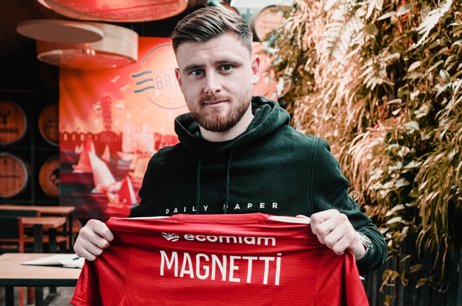 Cầu thủ Hugo Magnetti Cau thu Hugo Magnetti