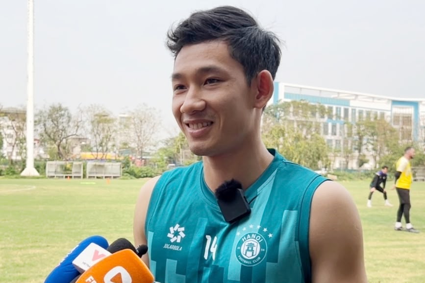 Hai Long chia se truoc tran gap CLB Thanh Hoa